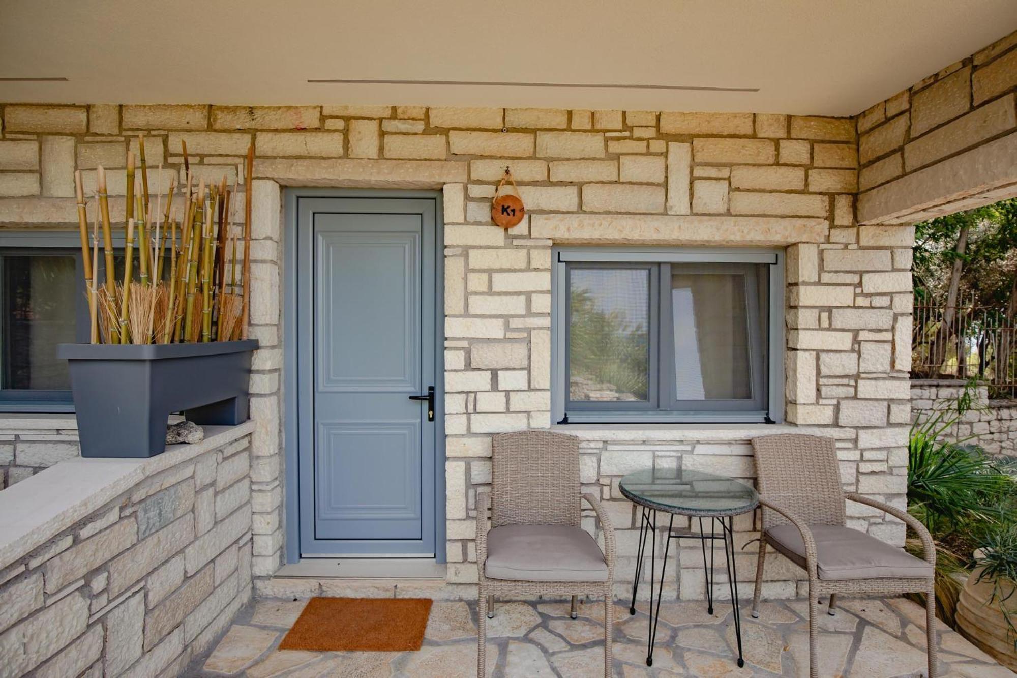 Orraon Lux Aparts Preveza Exterior photo